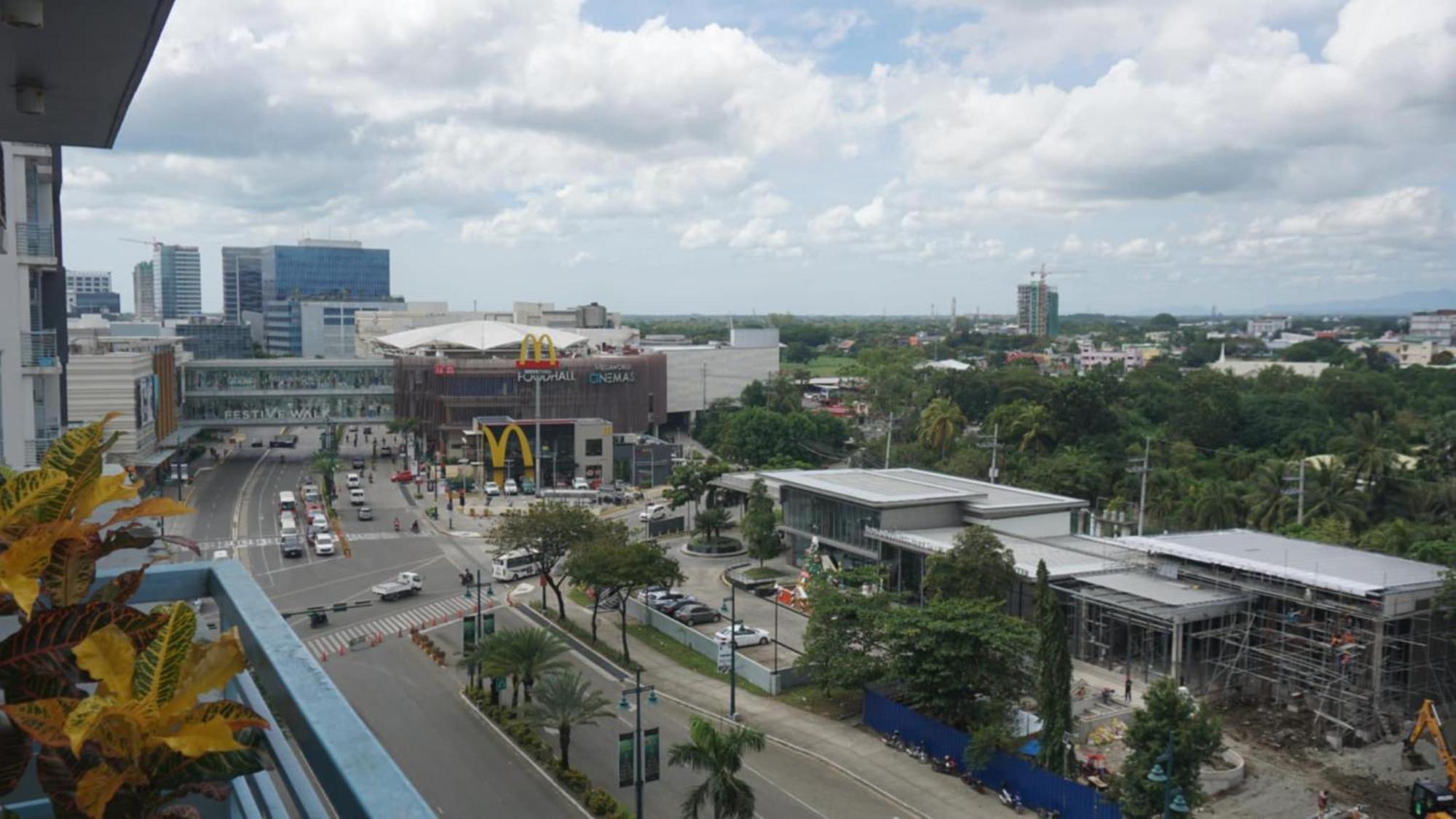 Deluxe Condo 2 Bedroom, 7Th Floor Room Bc In One Madison Tower 3, Megaworld Boulevard, Mandurriao Iloilo City, Philippines Exterior foto